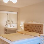 Photo of Ostern, Double room, separate toilet and shower/bathtub, good as new