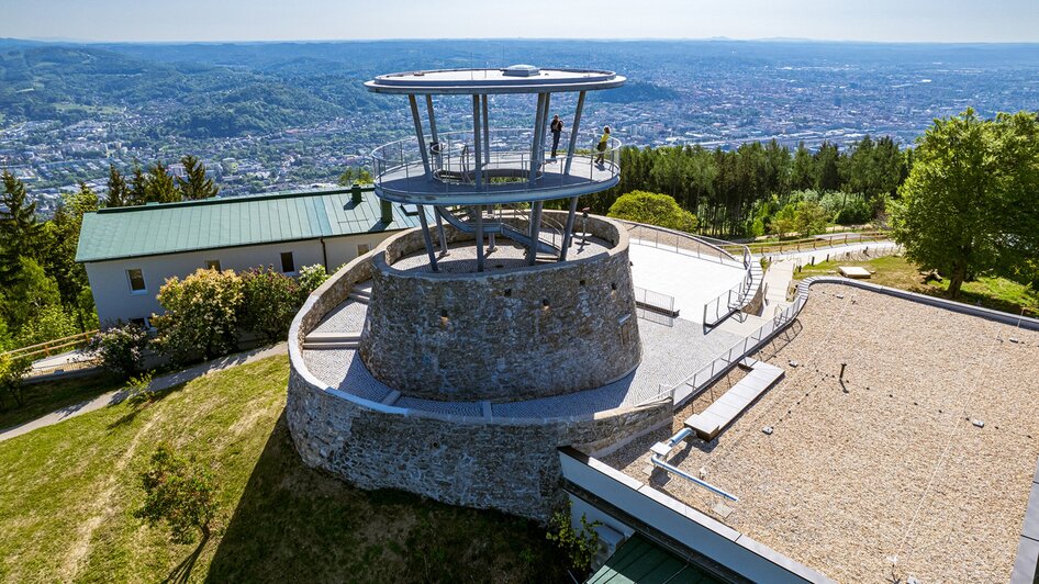 Aussichtspunkt mit Ausblick auf Graz und Umgebung. | © Markus Kaiser