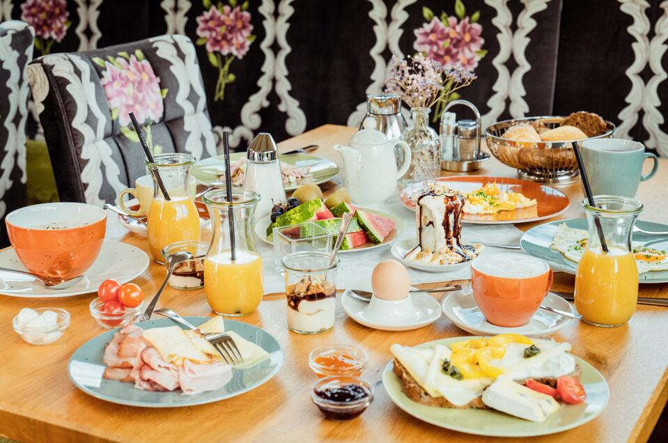 Breakfast at hotel die Barbara - Impression #1