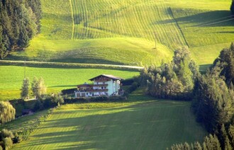 Aussenansicht Sommer  | © Panoramahotel Stocker