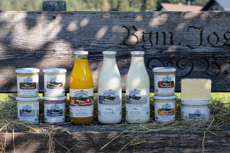 Produkte von Perwein BIO Milch | © Martina Siebenhandl